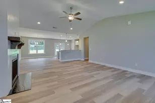 101 Powell Ct, Easley, SC 29640 - Photo 8