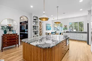 24 Forest View Dr, Greenville, SC 29605 - Photo 8