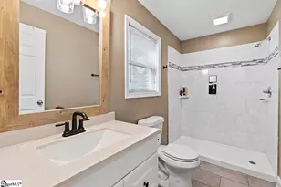 715 Shands St, Clinton, SC 29325 - Photo 14