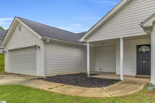 129 St James Ct, Anderson, SC 29621 - Photo 2