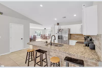 129 Saint James Court, Anderson, SC 29621 - Photo 8