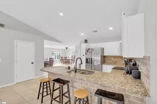 129 St James Ct, Anderson, SC 29621 - Photo 8