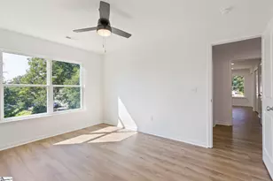 15 Jamison St, Greenville, SC 29611 - Photo 14