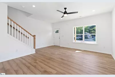 15 Jamison Street, Greenville, SC 29611 - Photo 6