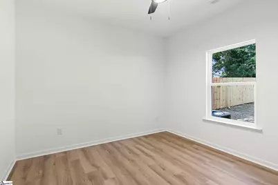 15 Jamison Street, Greenville, SC 29611 - Photo 10