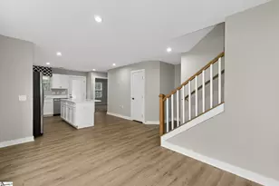 11 Hargrove Ct, Greenville, SC 29617 - Photo 12