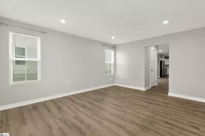 11 Hargrove Court, Greenville, SC 29617 - Photo 6