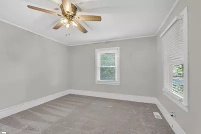 107 Brooks Avenue, Greenville, SC 29617 - Photo 12