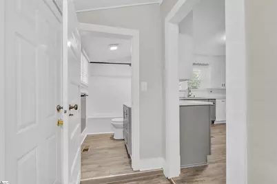 107 Brooks Avenue, Greenville, SC 29617 - Photo 14