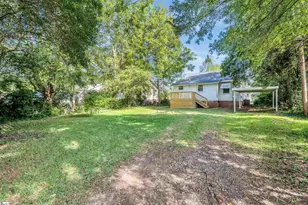 107 Brooks Ave, Greenville, SC 29617 - Photo 18