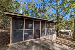 209 N Skyland Dr, Cleveland, SC 29635 - Photo 2