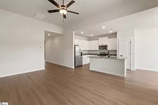 1337 Pitch Pine Pl, Moore, SC 29369 - Photo 2