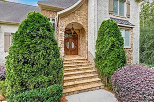 907 Sugar Oak Ct, Simpsonville, SC 29680 - Photo 2