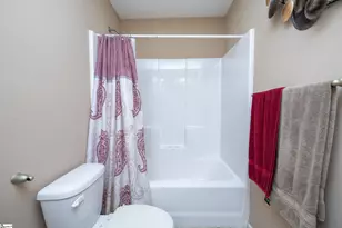 197 Tiara Ridge Ln, Duncan, SC 29334 - Photo 16