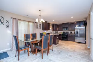 197 Tiara Ridge Ln, Duncan, SC 29334 - Photo 6