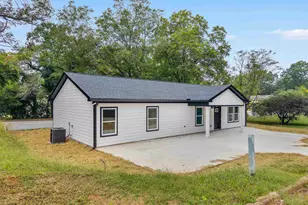 1606 S Murray Ave Ext, Anderson, SC 29624 - Photo 1