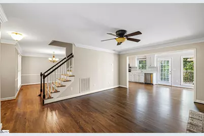 109 Deer Spring Lane, Simpsonville, SC 29680 - Photo 4