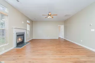 323 Majesty Ct, Greenville, SC 29615 - Photo 8