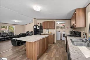 324 Cherokee Falls Rd, Blacksburg, SC 29702 - Photo 10