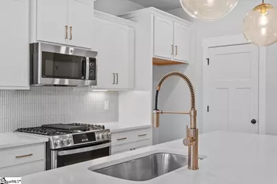 465 Amaryllis Lane, Woodruff, SC 29388 - Photo 6