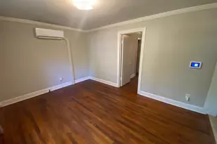 303 Southview Dr, Laurens, SC 29360 - Photo 2