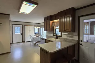 623 Lee Vaughn Rd, Simpsonville, SC 29681 - Photo 8