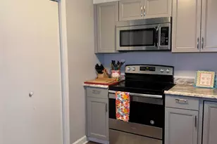 242 Redwood Dr, Easley, SC 29642 - Photo 10