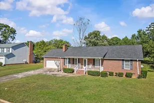 102 Spring Meadow Rd, Simpsonville, SC 29680 - Photo 2