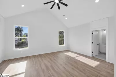 34 Gentry Street, Greenville, SC 29611 - Photo 18