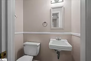 505 Cambridge Dr, Spartanburg, SC 29301 - Photo 6