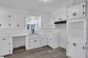 305 Weblin St, Spartanburg, SC 29306 - Photo 12