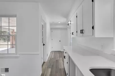 305 Weblin Street, Spartanburg, SC 29306 - Photo 10