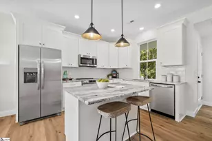 910 Alexander Rd, Taylors, SC 29687 - Photo 6