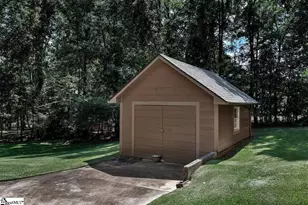 4501 Great Oaks Dr, Anderson, SC 29625 - Photo 4