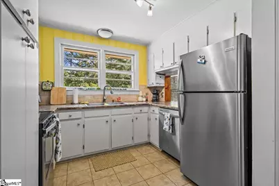 100 Sherwood Drive, Laurens, SC 29360 - Photo 8