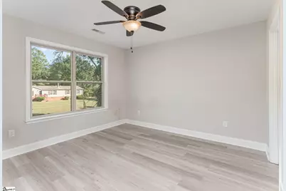200 Baywood Hills Drive, Simpsonville, SC 29680 - Photo 22
