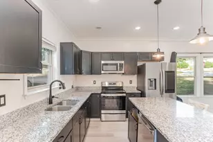 200 Baywood Hills Dr, Simpsonville, SC 29680 - Photo 8