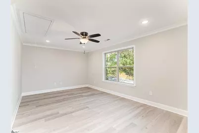 200 Baywood Hills Drive, Simpsonville, SC 29680 - Photo 16