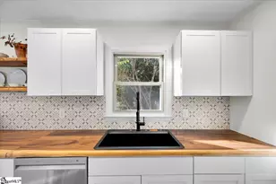 118 Oak Dr, Greenville, SC 29611 - Photo 14