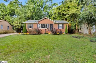 118 Oak Dr, Greenville, SC 29611 - Photo 2