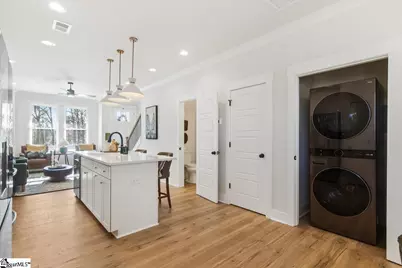 9 Hawthorne Lane #Unit 104, Greenville, SC 29605 - Photo 44