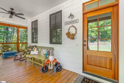 527 Doe Run, Pickens, SC 29671 - Photo 4