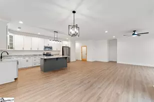 704 Sherwood Ave, Honea Path, SC 29654 - Photo 10