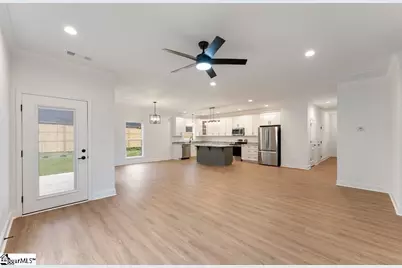 704 Sherwood Avenue, Honea Path, SC 29654 - Photo 8