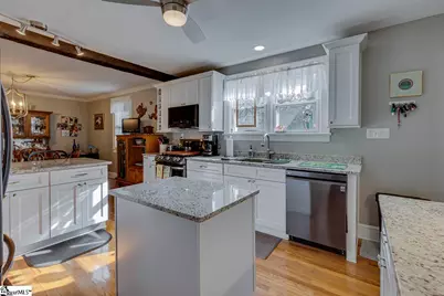 108 Courtland Drive, Greenville, SC 29617 - Photo 10