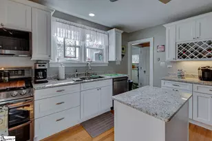 108 Courtland Dr, Greenville, SC 29617 - Photo 8