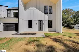 197 Eastbrook Dr, Woodruff, SC 29388 - Photo 12