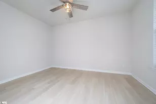 138 Magnolia St, Reidville, SC 29388 - Photo 6