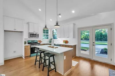 517 N East Main Street, Easley, SC 29640 - Photo 12