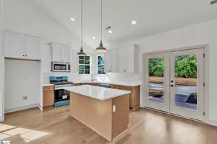 517 N East Main St, Easley, SC 29640 - Photo 10